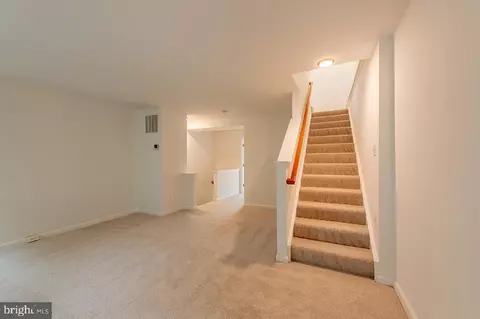 21081 Bitterroot Ter, Ashburn, VA 20147 photo 13