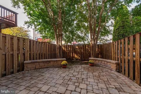 21081 Bitterroot Ter, Ashburn, VA 20147 photo 2