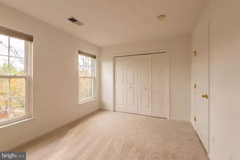 21081 Bitterroot Ter, Ashburn, VA 20147 photo 22