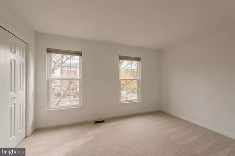 21081 Bitterroot Ter, Ashburn, VA 20147 photo 17