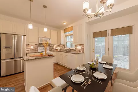 21081 Bitterroot Ter, Ashburn, VA 20147 photo 7