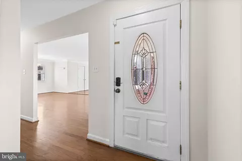 Entry Way - 604 S Birch St S, Sterling, VA 20164 photo 1 of 2