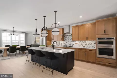 22133 Little Mount Ter, Ashburn, VA 20148