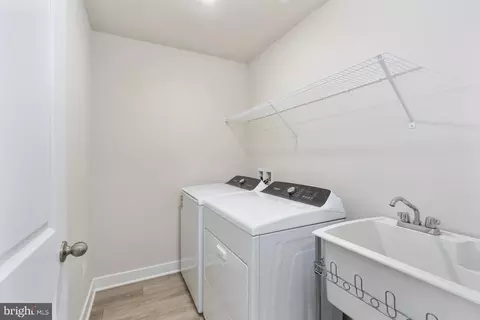 45205 Drowes Ter, Sterling, VA 20166 photo 32