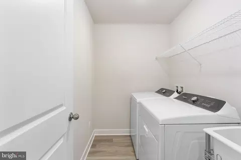 45205 Drowes Ter, Sterling, VA 20166 photo 31