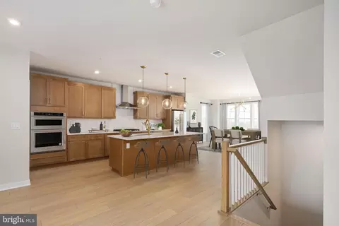 22122 Little Mount Ter, Ashburn, VA 20148