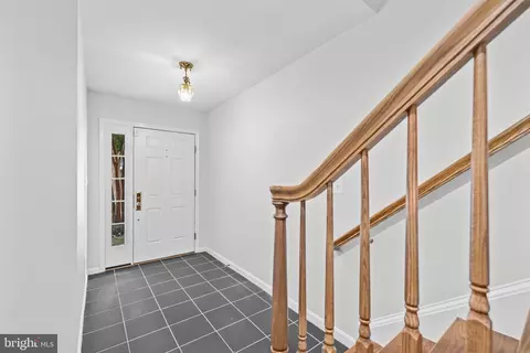 Entry Way - 20366 Clover Field Ter, Sterling, VA 20165 photo 8 of 9