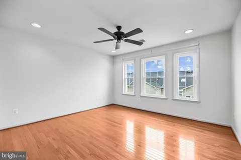 Bedroom - 20366 Clover Field Ter, Sterling, VA 20165 photo 2 of 6