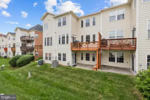 Exterior - 20366 Clover Field Ter, Sterling, VA 20165 photo 6 of 10