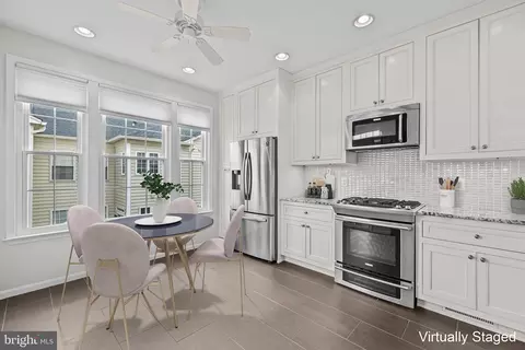 Kitchen - 20366 Clover Field Ter, Sterling, VA 20165 photo 1 of 7