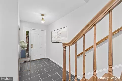 Entry Way - 20366 Clover Field Ter, Sterling, VA 20165 photo 7 of 9