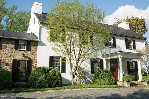 22857 Carters Farm Ln, Middleburg, VA 20117