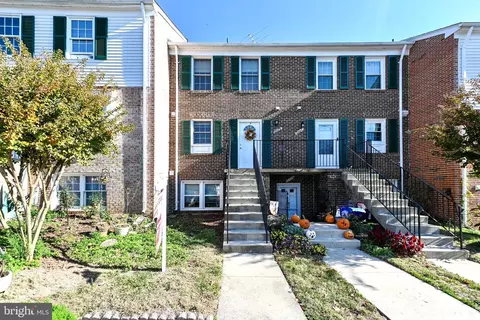 1044 Brixton Ct #B, Sterling, VA 20164