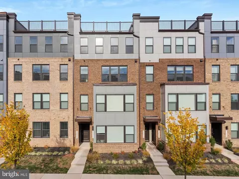 43812 Middleway Ter, Ashburn, VA 20147