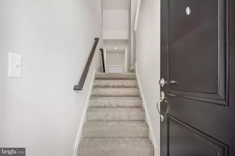 44591 Strabane Ter, Ashburn, VA 20147 photo 3
