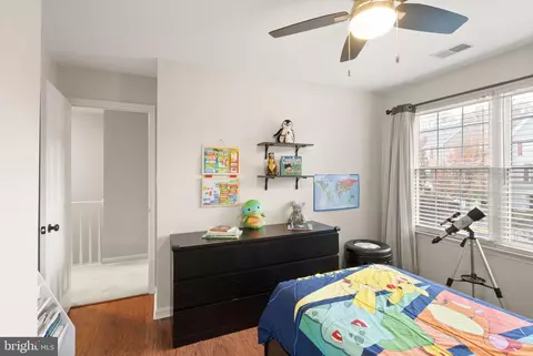 Bedroom - 43273 Clearnight Ter, Ashburn, VA 20147 photo 6 of 7
