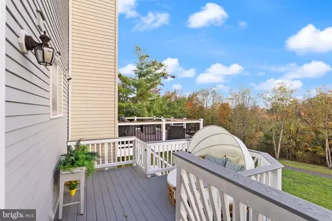 Exterior - 43273 Clearnight Ter, Ashburn, VA 20147 photo 4 of 10