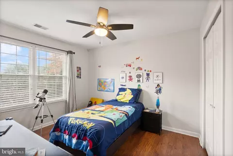 Bedroom - 43273 Clearnight Ter, Ashburn, VA 20147 photo 5 of 7