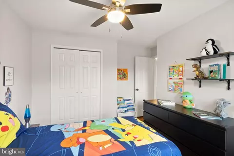Bedroom - 43273 Clearnight Ter, Ashburn, VA 20147 photo 7 of 7