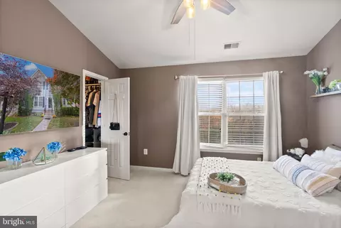 Bedroom - 43273 Clearnight Ter, Ashburn, VA 20147 photo 1 of 7