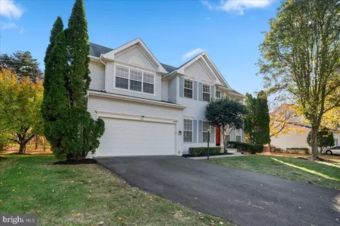 43709 Raleigh Pl, Ashburn, VA 20147