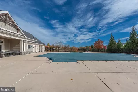 43376 Town Gate Sq, Chantilly, VA 20152 photo 33