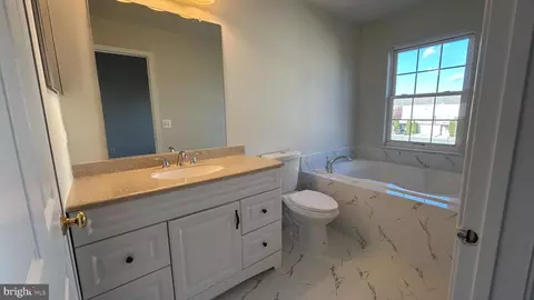 42828 Nations St, Chantilly, VA 20152 photo 9