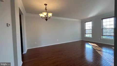 42828 Nations St, Chantilly, VA 20152 photo 3