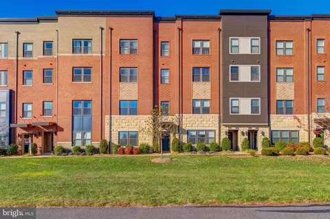 44848 Tiverton Sq, Ashburn, VA 20147