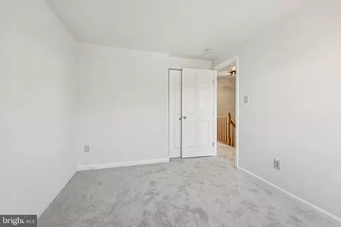 Bedroom - 43494 Postrail Sq, Ashburn, VA 20147 photo 3 of 5