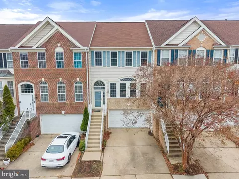 44112 Saxony Ter, Ashburn, VA 20147 photo 2