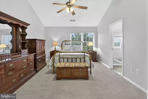 44112 Saxony Ter, Ashburn, VA 20147 photo 25