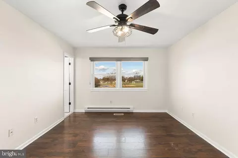 503 S Maple Ct, Sterling, VA 20164 photo 25