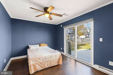 503 S Maple Ct, Sterling, VA 20164 photo 16