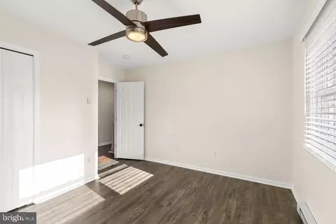 503 S Maple Ct, Sterling, VA 20164 photo 23
