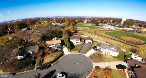 503 S Maple Ct, Sterling, VA 20164 photo 39