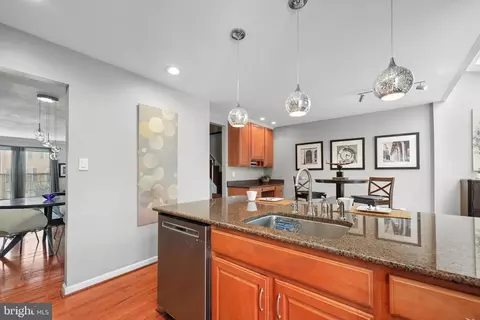 Kitchen - 44004 Florence Ter, Ashburn, VA 20147 photo 2 of 3