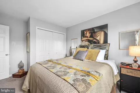 Bedroom - 44004 Florence Ter, Ashburn, VA 20147 photo 4 of 4