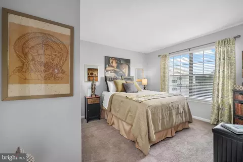 Bedroom - 44004 Florence Ter, Ashburn, VA 20147 photo 3 of 4
