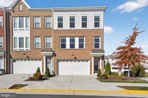 42986 Lost Farm Ter, Leesburg, VA 20175