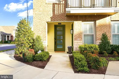 23606 Havelock Walk Ter, Ashburn, VA 20148