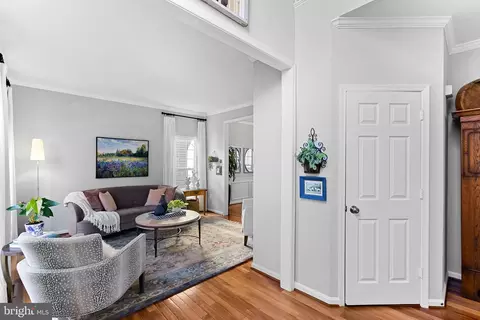 Entry Way - 20340 Advantage Ct, Ashburn, VA 20147 photo 8 of 12