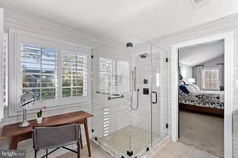 Bath - 20340 Advantage Ct, Ashburn, VA 20147 photo 2 of 5