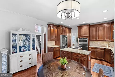 Kitchen - 20340 Advantage Ct, Ashburn, VA 20147 photo 9 of 9