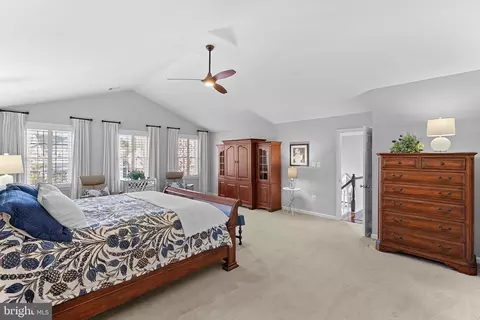 Bedroom - 20340 Advantage Ct, Ashburn, VA 20147 photo 1 of 7