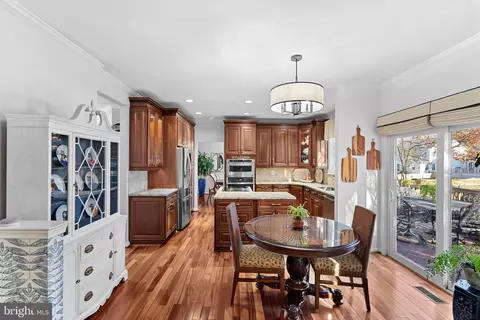 Kitchen - 20340 Advantage Ct, Ashburn, VA 20147 photo 8 of 9