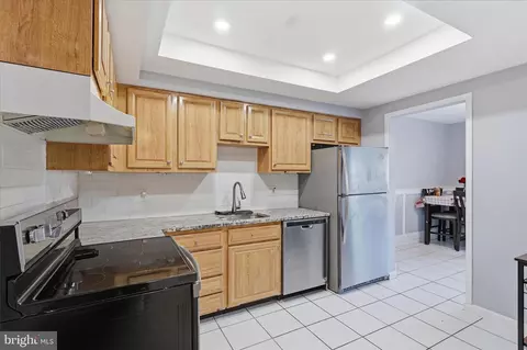 Kitchen - 26 Carousel Ct, Sterling, VA 20164 photo 1 of 2