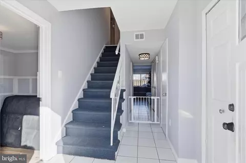Entry Way - 26 Carousel Ct, Sterling, VA 20164 photo 1 of 2