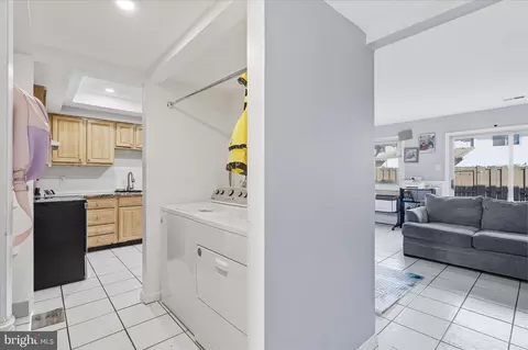 Other - 26 Carousel Ct, Sterling, VA 20164 photo 5 of 13