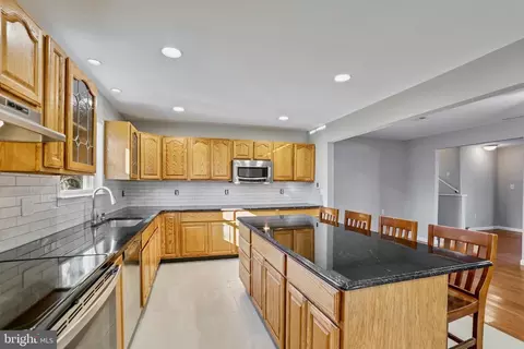 Kitchen - 600 E Poplar Rd, Sterling, VA 20164 photo 3 of 3